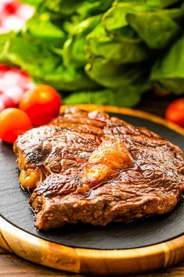 Red Wine keto steak marinade