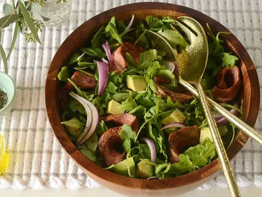 Blackened steak salad