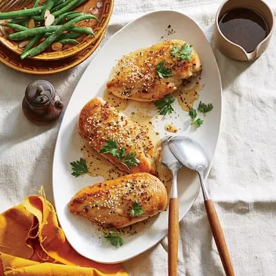 Honey and sesame glazed chicken with green beans