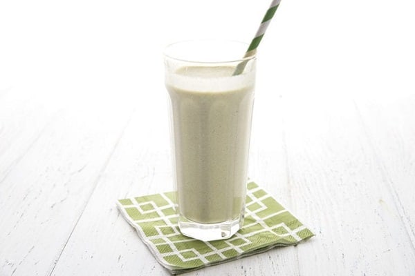 keto green tea and avocado smoothie