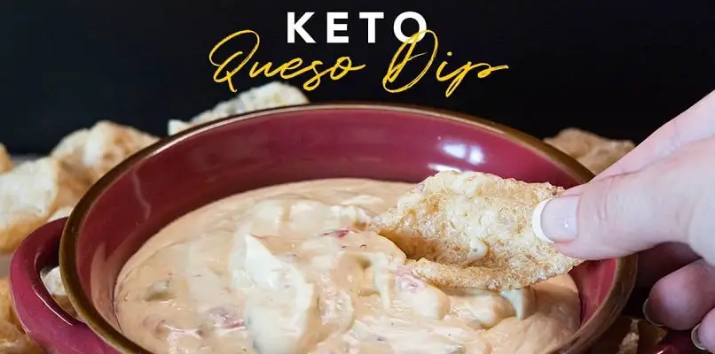 Easy queso dip that's safe for keto