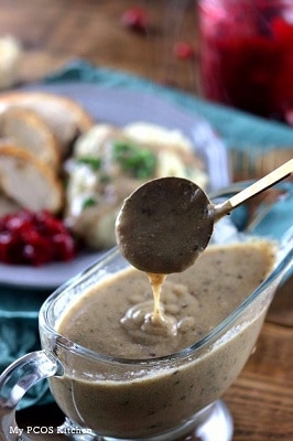 Turkey gravy with turkey giblets