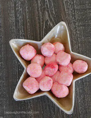 Low Carb Jello Bombs in a star-shaped box