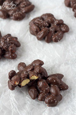 Keto Chocolate almond clusters