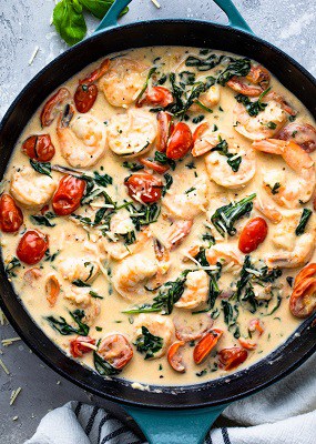 Creamy keto tuscan shrimp in a pan