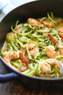 Keot zucchini shrimp scampi in a pan