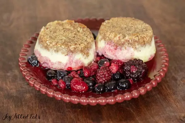 keto almond crusted cheesecakes
