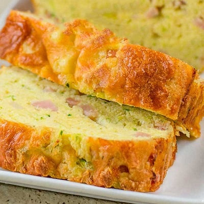 Low carb bacon and cheese zucchini loaf