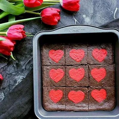 Keto Valentine's Day brownies