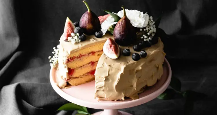 Coconut raspberry keto birthday desserts