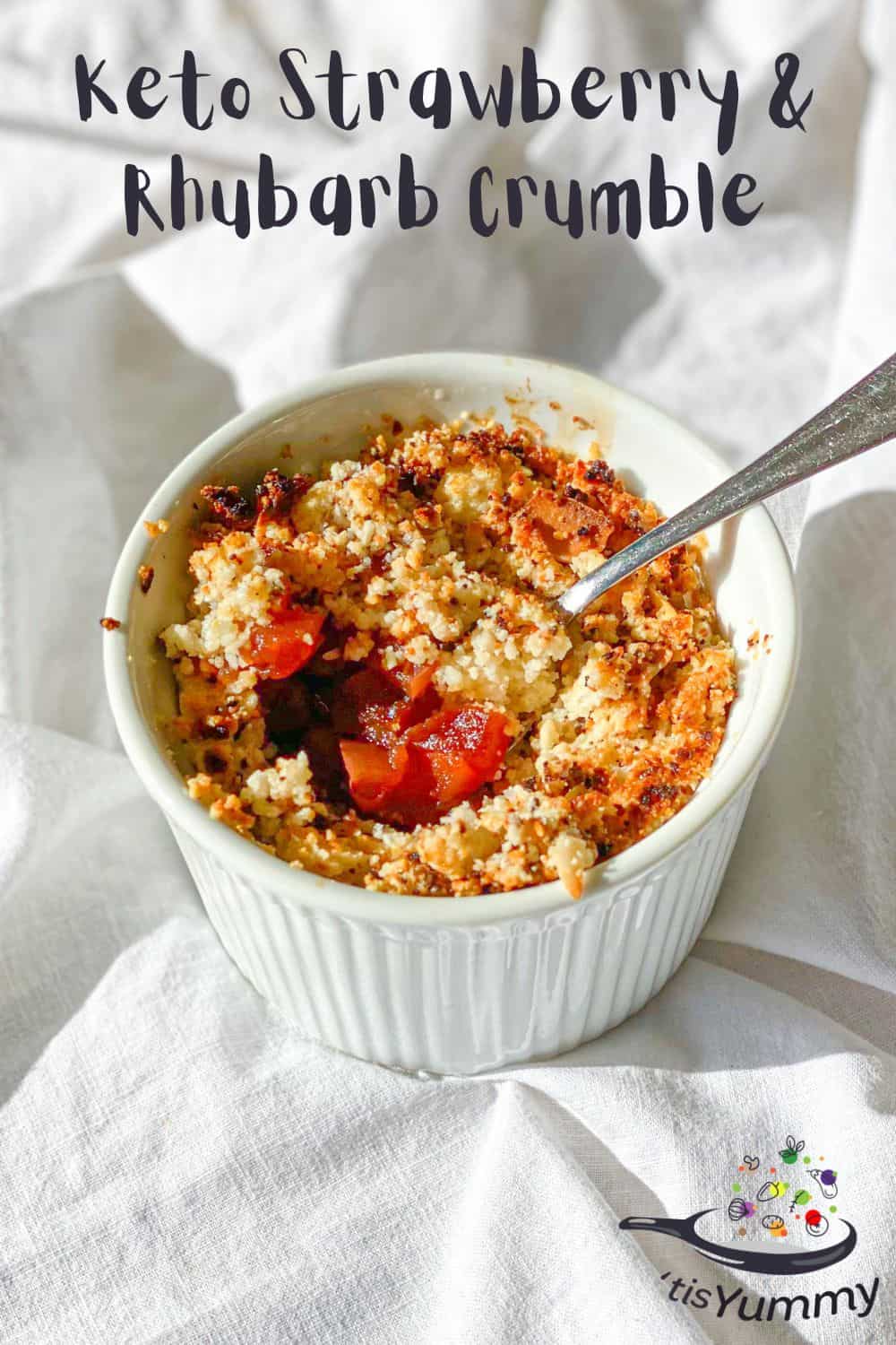 keto strawberry and rhubarb crumble pin